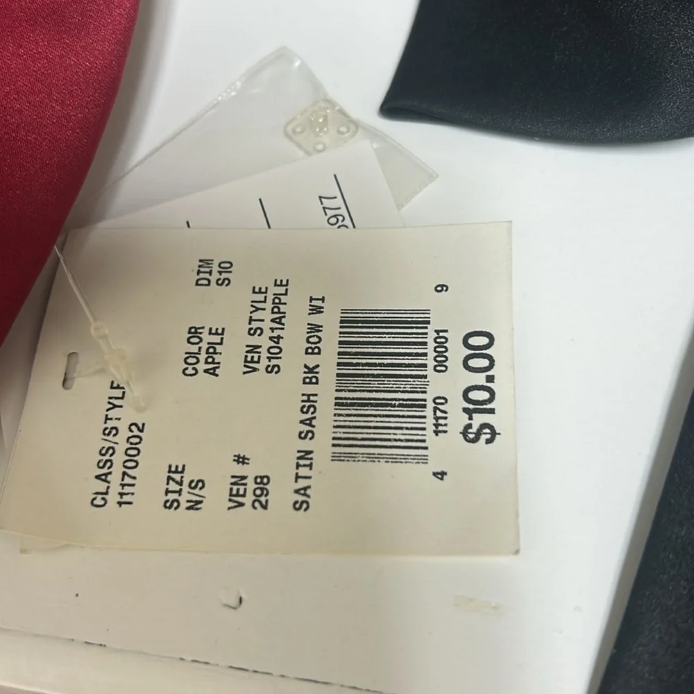 NWT-Davis’s Bridal-Elegant Black Sash